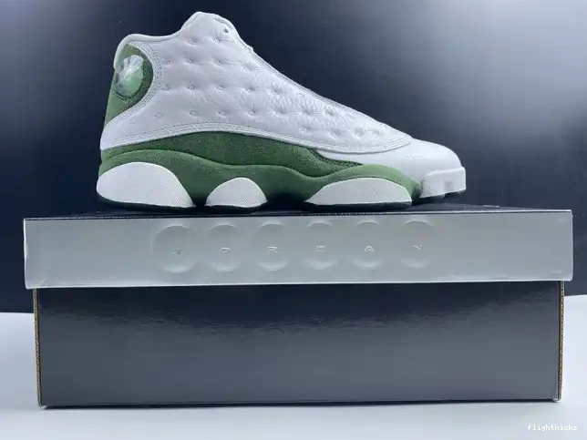 13 Retro Air PE